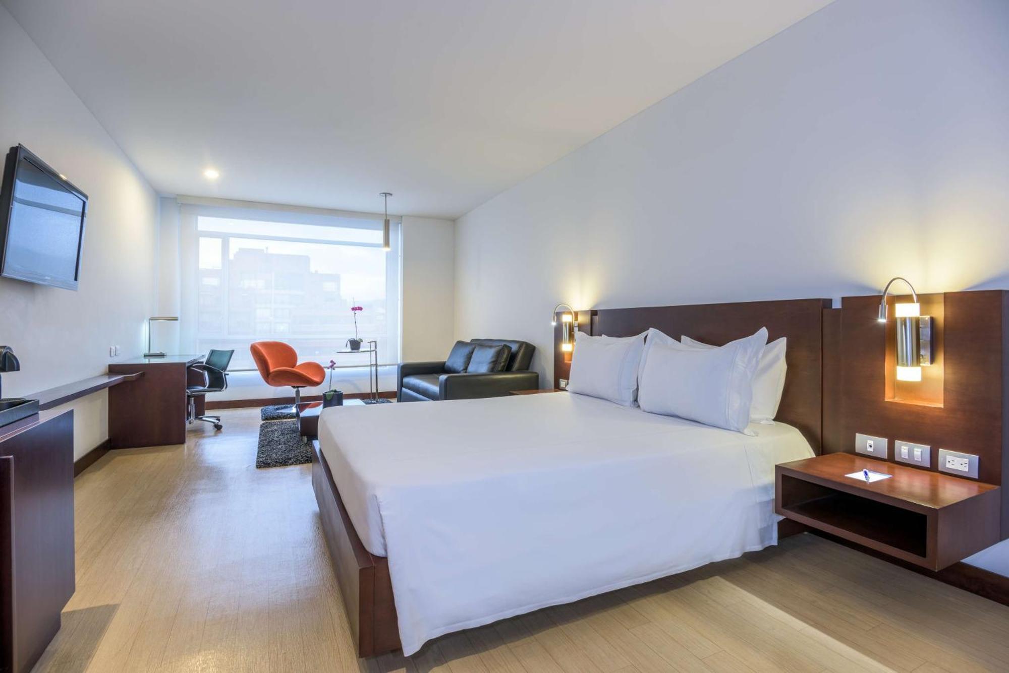Отель Nh Bogota Urban 93 Royal Экстерьер фото